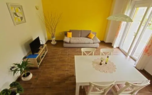 Apartments Maligoj