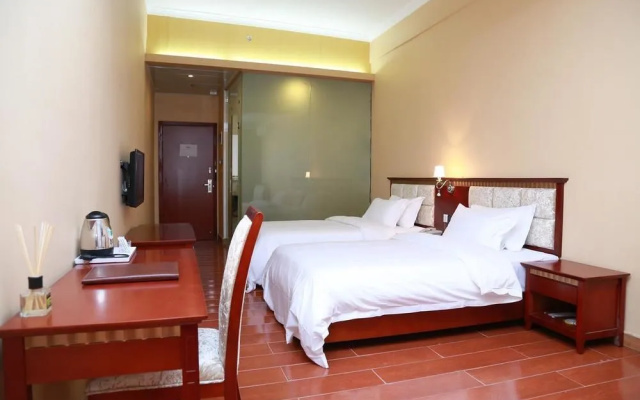 Longhui Hotel