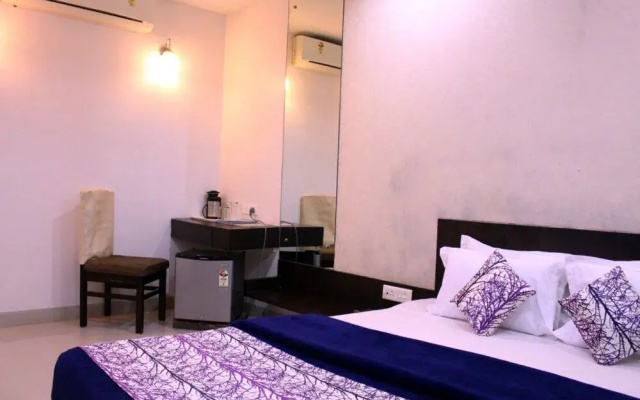 Hotel Raipur Inn