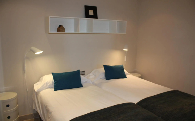 121 - 3 Bedroom with private Pool