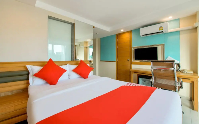 D Day Resotel Pattaya by OYO Rooms