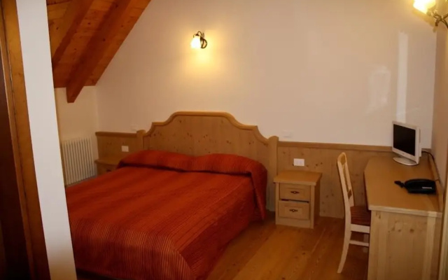 Hotel Aplis