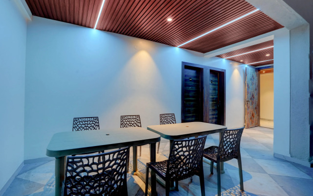 Super Collection O Talwade Corpoarte Homestay