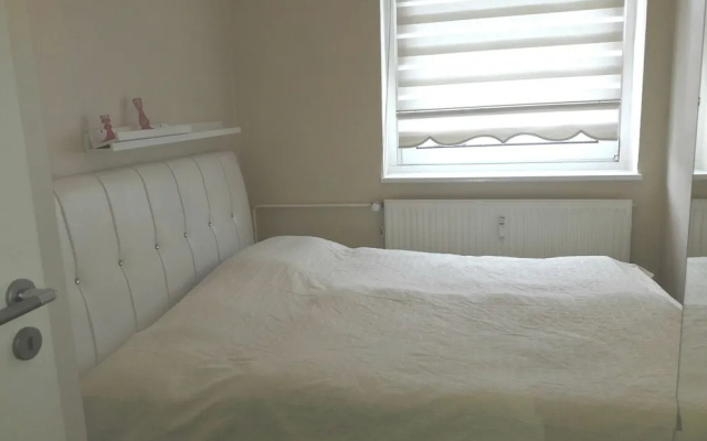 Private Apartment Ossietzkyring