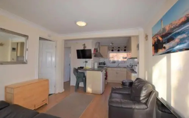 67 Sandown Bay Holiday Centre