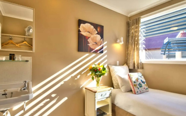 Melbourne Lodge