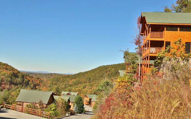 Royal Vista Lodge