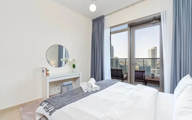 Gala Guests - Sparkle Tower Residences