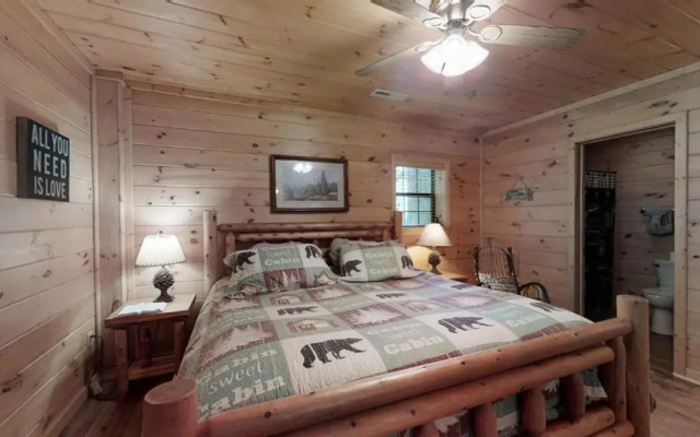Karen's Cabin