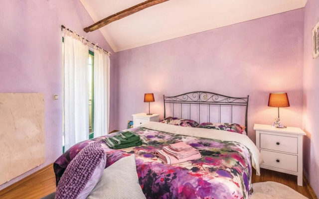 Amazing Home in Malinska With Wifi and 2 Bedrooms