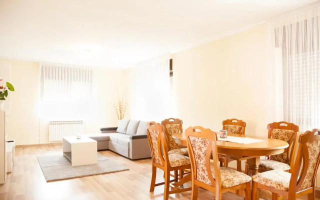 Apartment Jakovljević