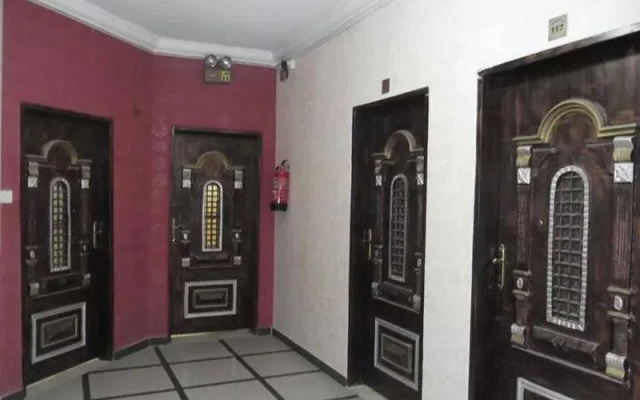 Eshraqh Hotel