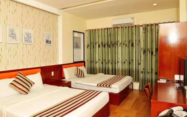 Saigon Crystal Hotel