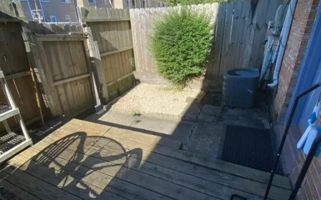 Va Beach Zen town house