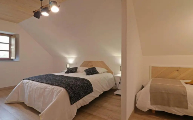 Gite Ceaucé, 6 pièces, 15 personnes - FR-1-497-142