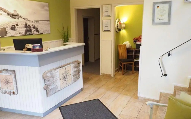 Hotel-Wagenknecht-Dreibettzimmer-15