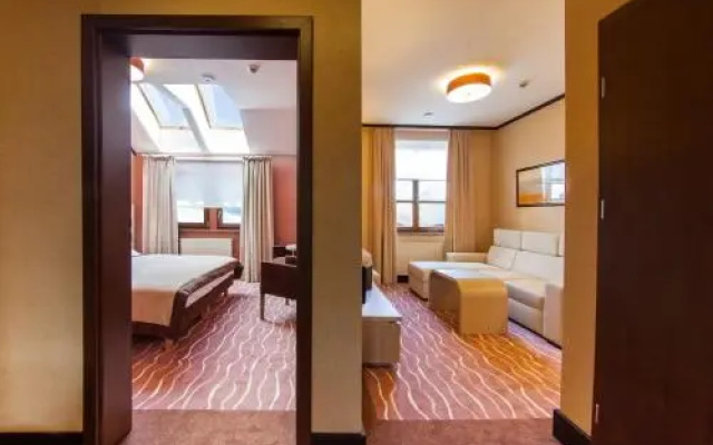 Hotel Skarbek