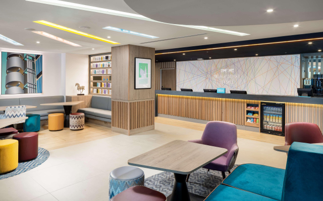 Hampton by Hilton London City