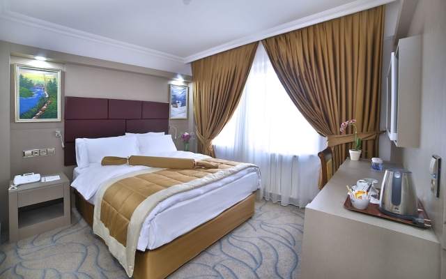 Marathon Hotel