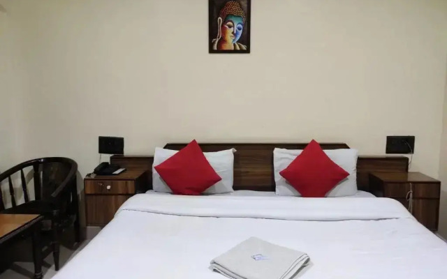 Hotel Royal Dream by OYO Rooms