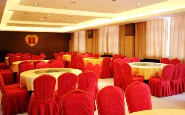 St Pauli Hotel - Xianning