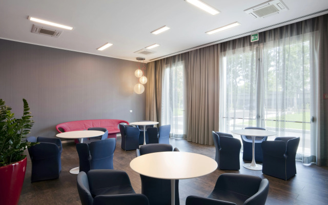 Holiday Inn Milan Nord Zara by IHG