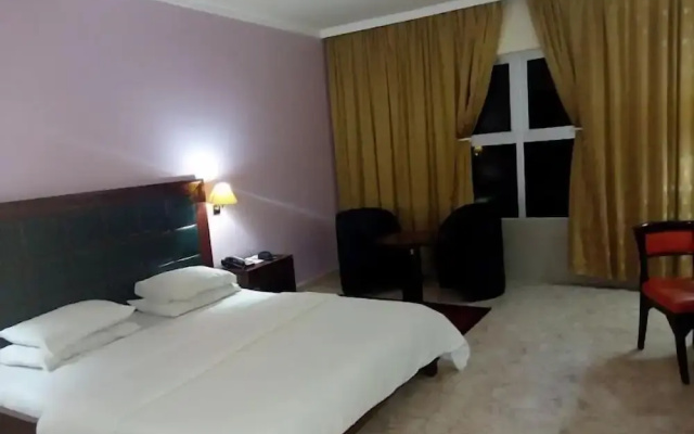Aenon Suites And Hotel LTD