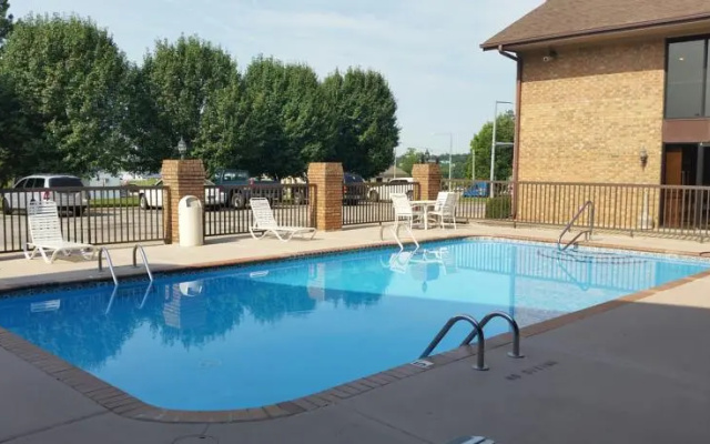 Rustic Inn Paragould
