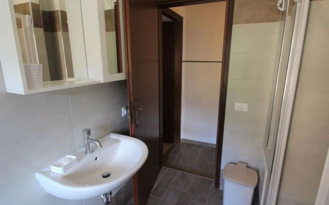 Apartment Adalgisa Tignale 30654