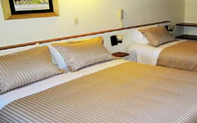 Hotel Calle Principal