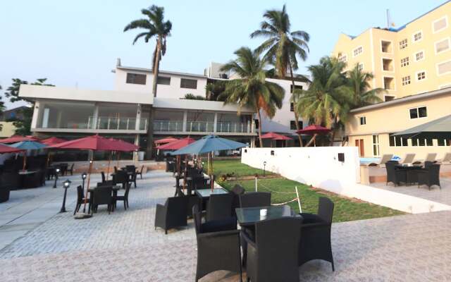 Tivoli Garden Ikoyi Waterfront In Lagos Nigeria From None - 