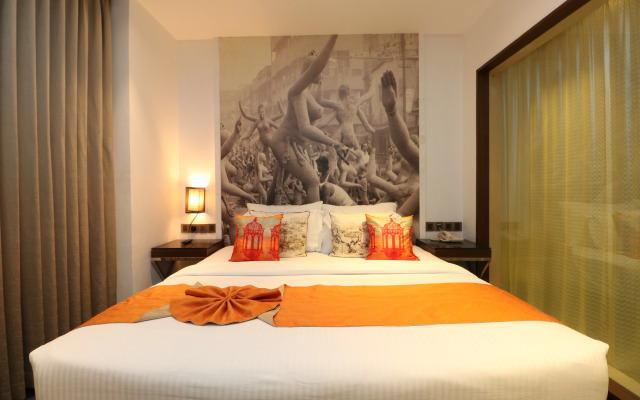 Hotel Gallery 67