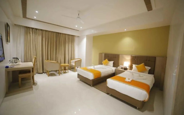 Dhamma Grand Hotel Resort