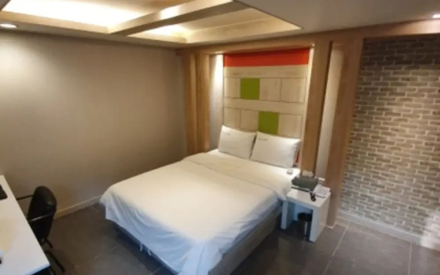 Suwon Sunstar Motel