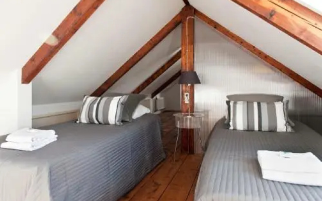 Canal Holiday Apartment