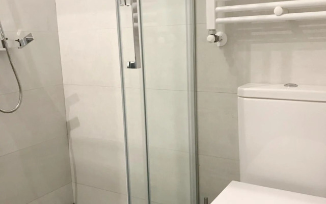 Apartamento recién reformado en avenida Reina Victoria