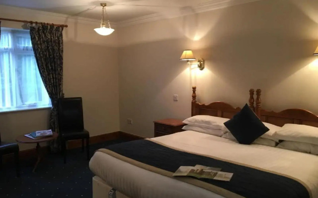 Cave Castle Hotel