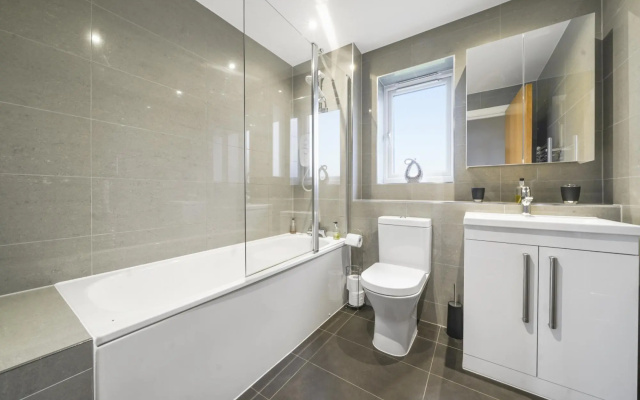London Heathrow Living Serviced Apartments - Apt 8