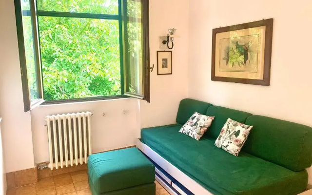 GreenResidence Apartment