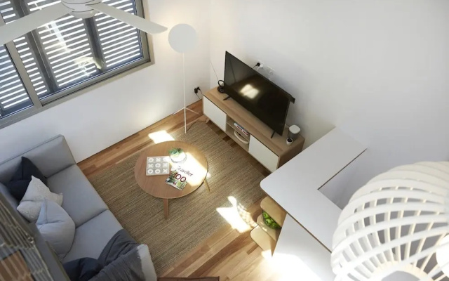Studio Reuss - a City Retreat