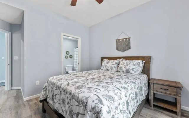 Endless Summer 3 Bedroom Condo by RedAwning