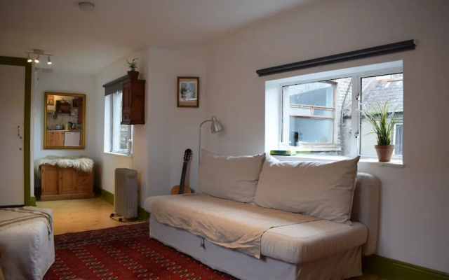 1 Bedroom Flat, Close to City Centre