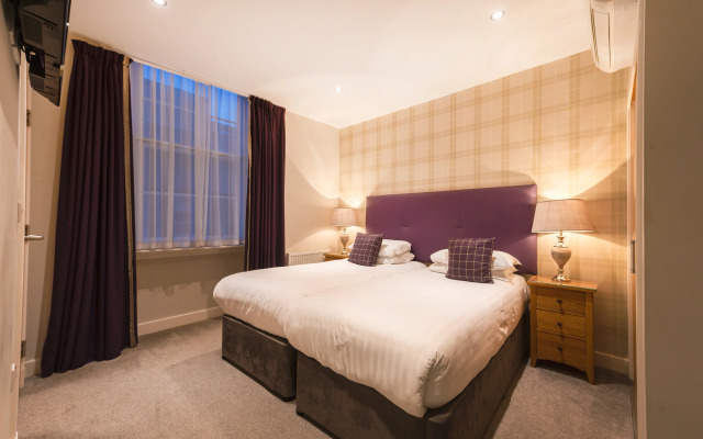 Braid Apartments by Mansley