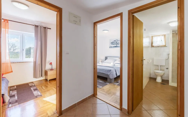 Stunning Apartment in Fazana With 2 Bedrooms and Wifi