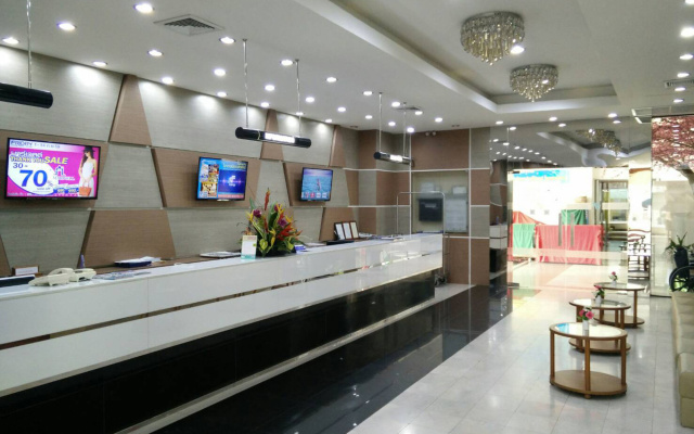 Friday Hotel