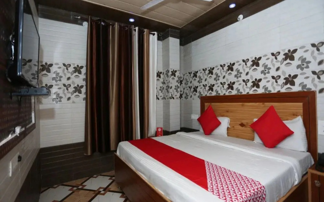 Hotel Star By OYO Rooms