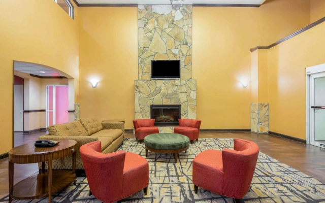 La Quinta Inn & Suites Eastland