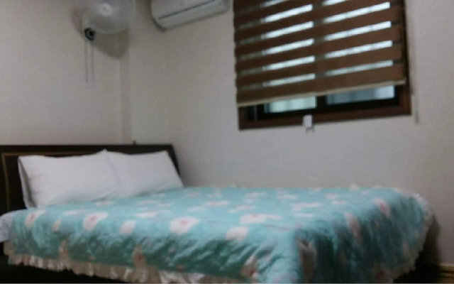 Booyoung Motel