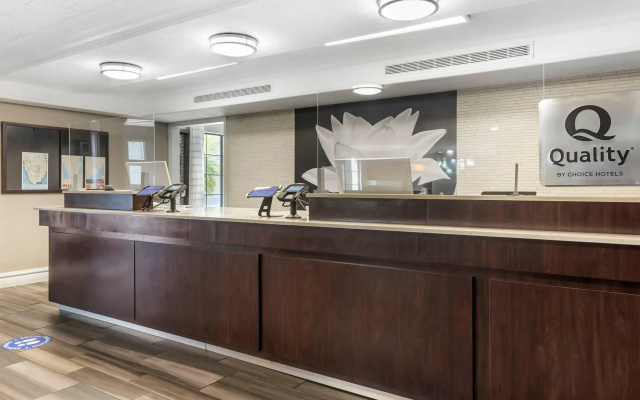 Quality Inn & Suites North Charleston - Ashley Phosphate