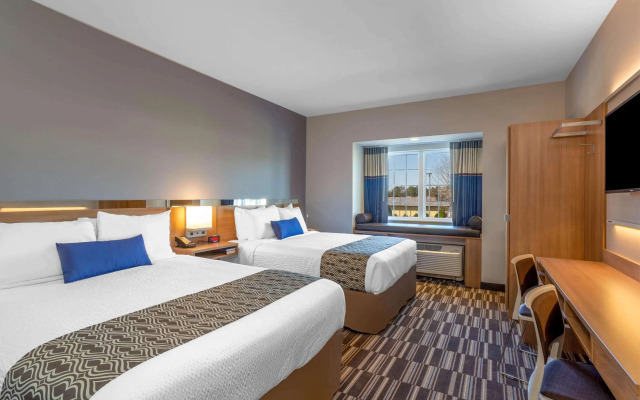 Microtel Inn & Suites by Wyndham South Hill